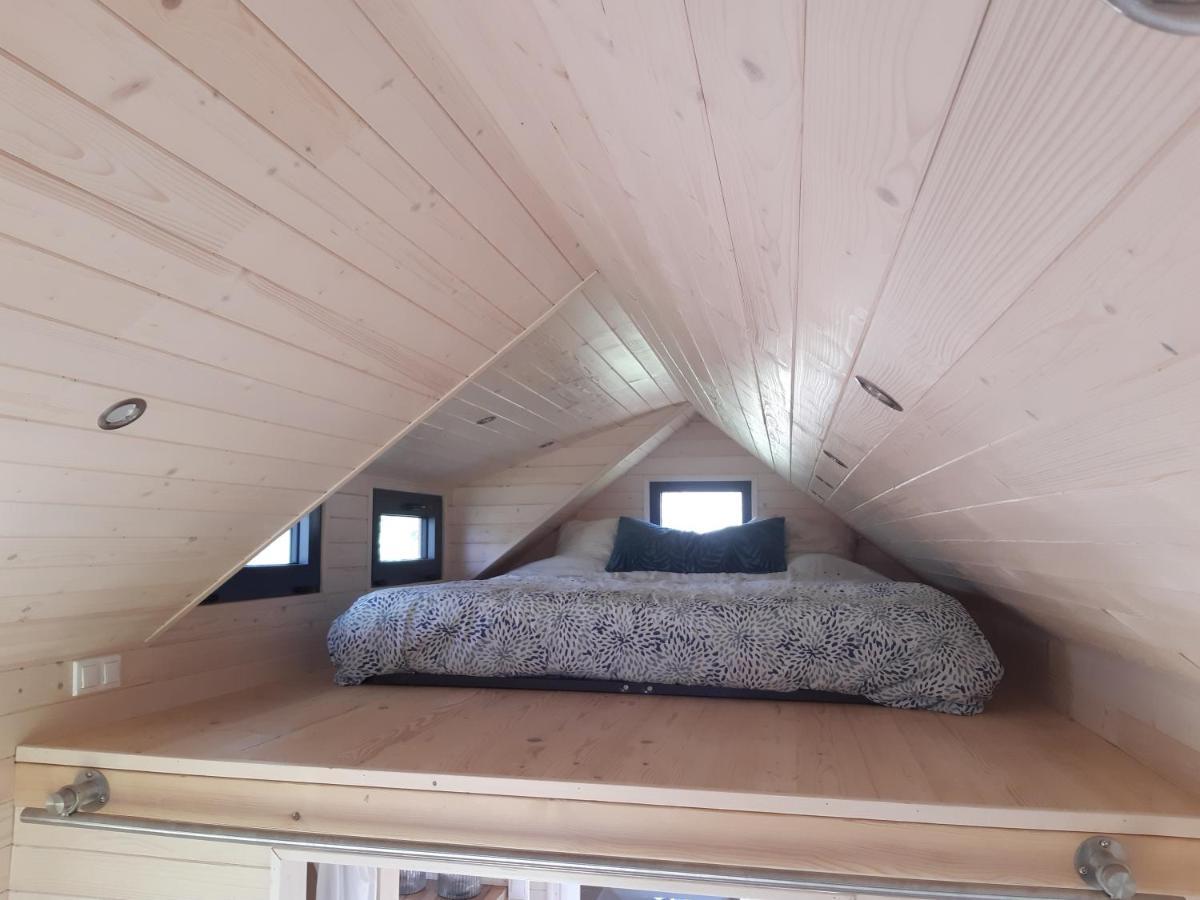 Micro Maison Bois / Tiny House Au Calme Crest Exterior photo